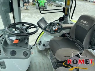 Tracteur agricole Claas ARION 650 - 6