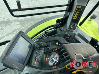 Tracteur agricole Claas ARION 650 - 7