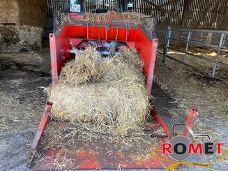 Pailleuse Kuhn PRIMOR P - 6