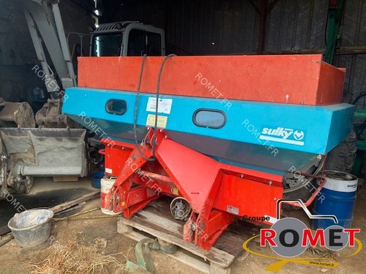 Distributeur d'engrais - DPX1505