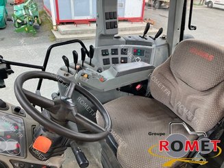 Tracteur agricole Claas AXION 810 - 4