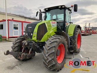 Tracteur agricole Claas AXION 810 - 1