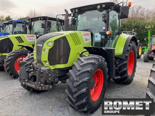 Tracteur agricole Claas ARION620