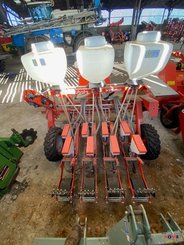Planteuse de pommes de terre Kubota VP1250 - 2