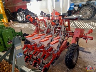 Planteuse de pommes de terre Kubota VP1250 - 3