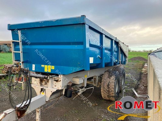 Benne agricole Brochard BB22