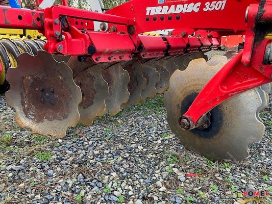 Déchaumeur Pöttinger TERRADISC3501