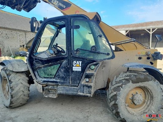 Chariot élévateur télescopique Caterpillar TH357D