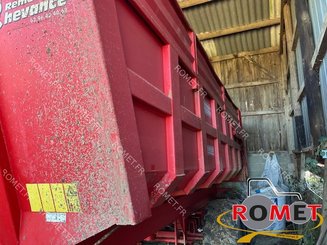 Benne agricole Chevance RC160A - 2