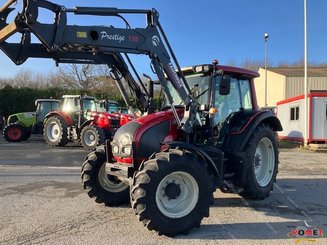 Tracteur agricole Valtra N92 - 1