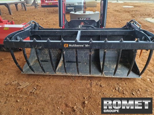 Godet multi-services Alö MB210M+