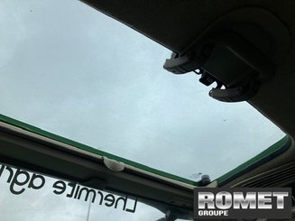 Tracteur agricole John Deere 5090M - 11