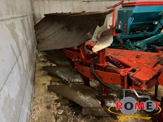 Charrue Gregoire Besson RK5-514160