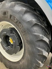 Pneu agricole Michelin 710/75R42 - 1