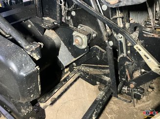 Presse à balles carrées New Holland 1290 PLUS CC - 10