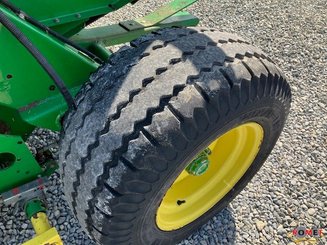 Presse à balles rondes John Deere 592HIFLOW - 5