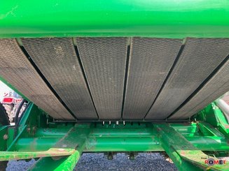 Presse à balles rondes John Deere 592HIFLOW - 6