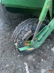 Faucheuse conditionneuse John Deere 1365 - 6