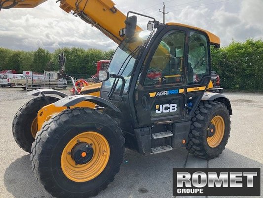 Chariot élévateur télescopique JCB 542-70 AGRIPRO