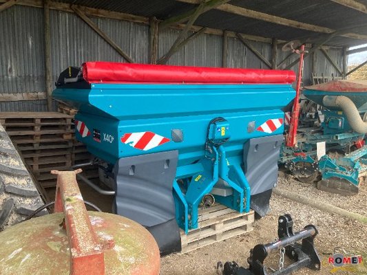Distributeur d'engrais - X40+