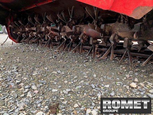 Faucheuse conditionneuse Kverneland 3532FT