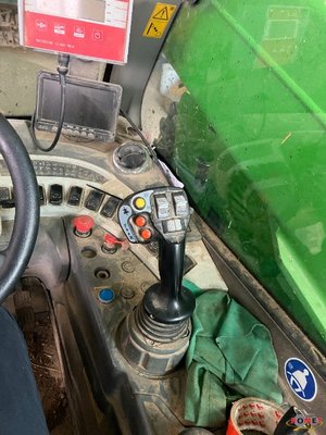 Chariot élévateur télescopique Merlo TF35-7-115-CS