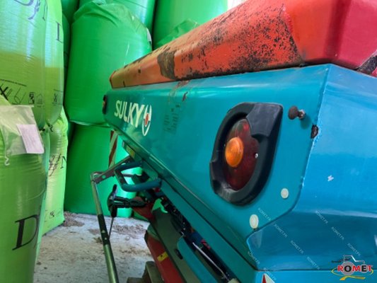Distributeur d'engrais Sulky X44 HI-TECH