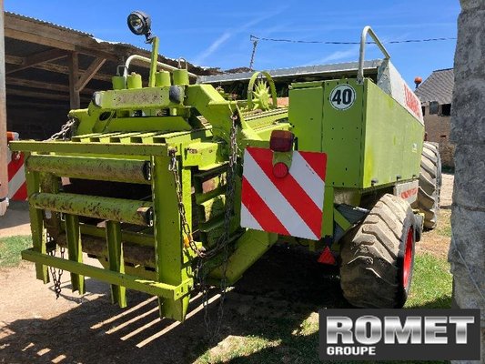 Presse à balles carrées - QUADRANT 1200