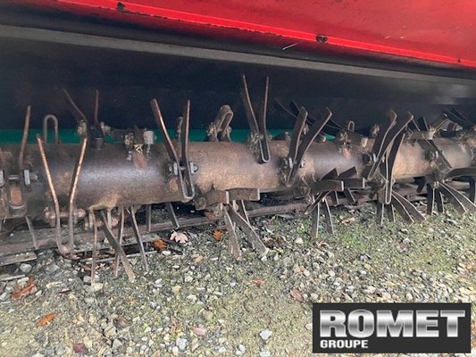 Faucheuse conditionneuse Taarup 3336 MTVARIO