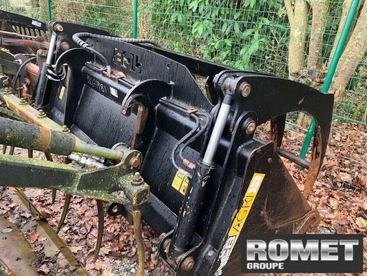 Godet multi-services Riman non-renseigné