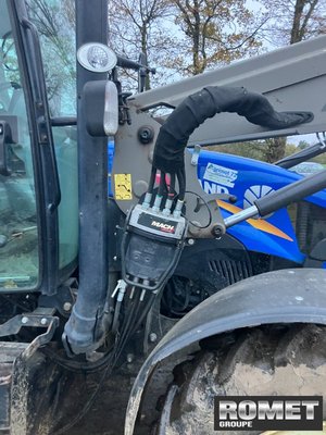 Tracteur agricole New Holland T5,95