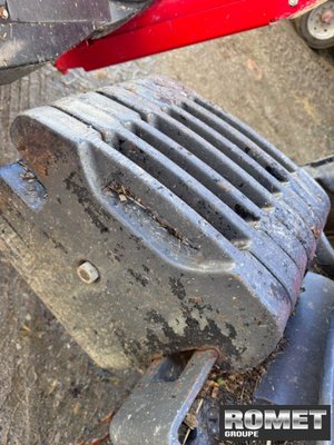 Tracteur agricole Massey Ferguson 5710 S D4 EF MR