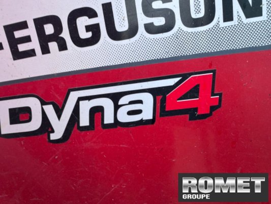 Tracteur agricole Massey Ferguson 5710 S D4 EF MR