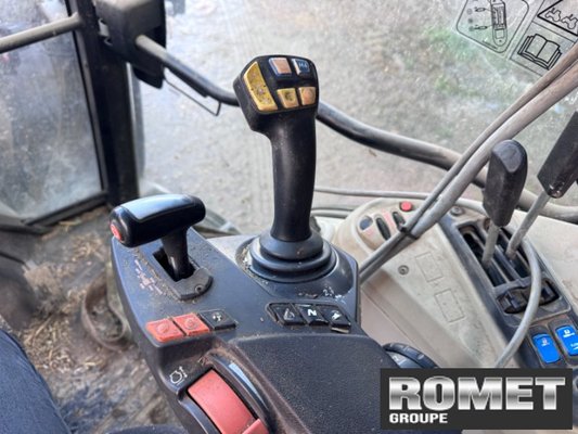 Tracteur agricole Massey Ferguson 5710 S D4 EF MR